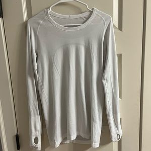 Lululemon Long sleeve swiftly